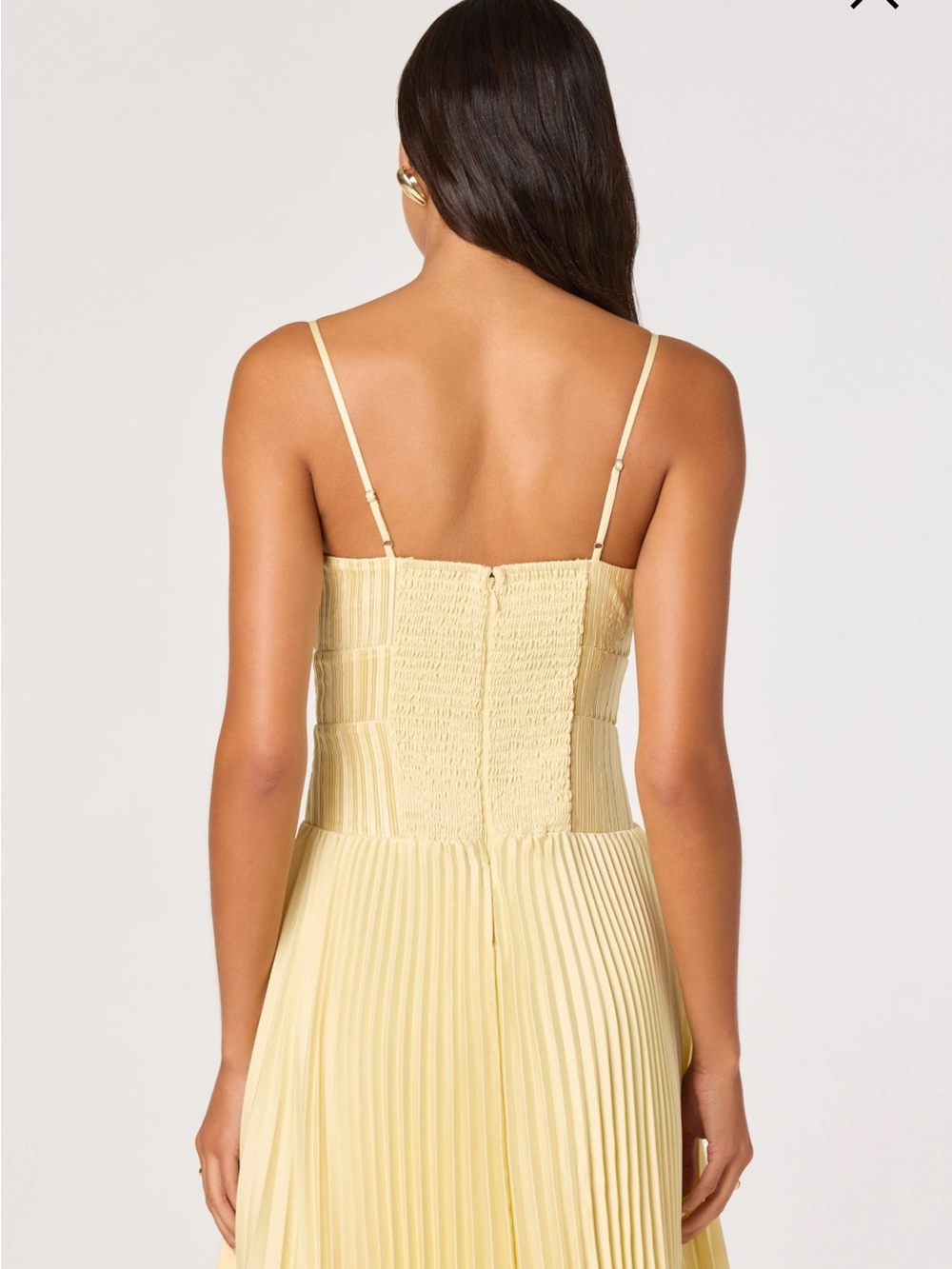 ASTR The Label Shionagh Satin Bow-Detail Pleated Midi Dress - Picture 2 of 6